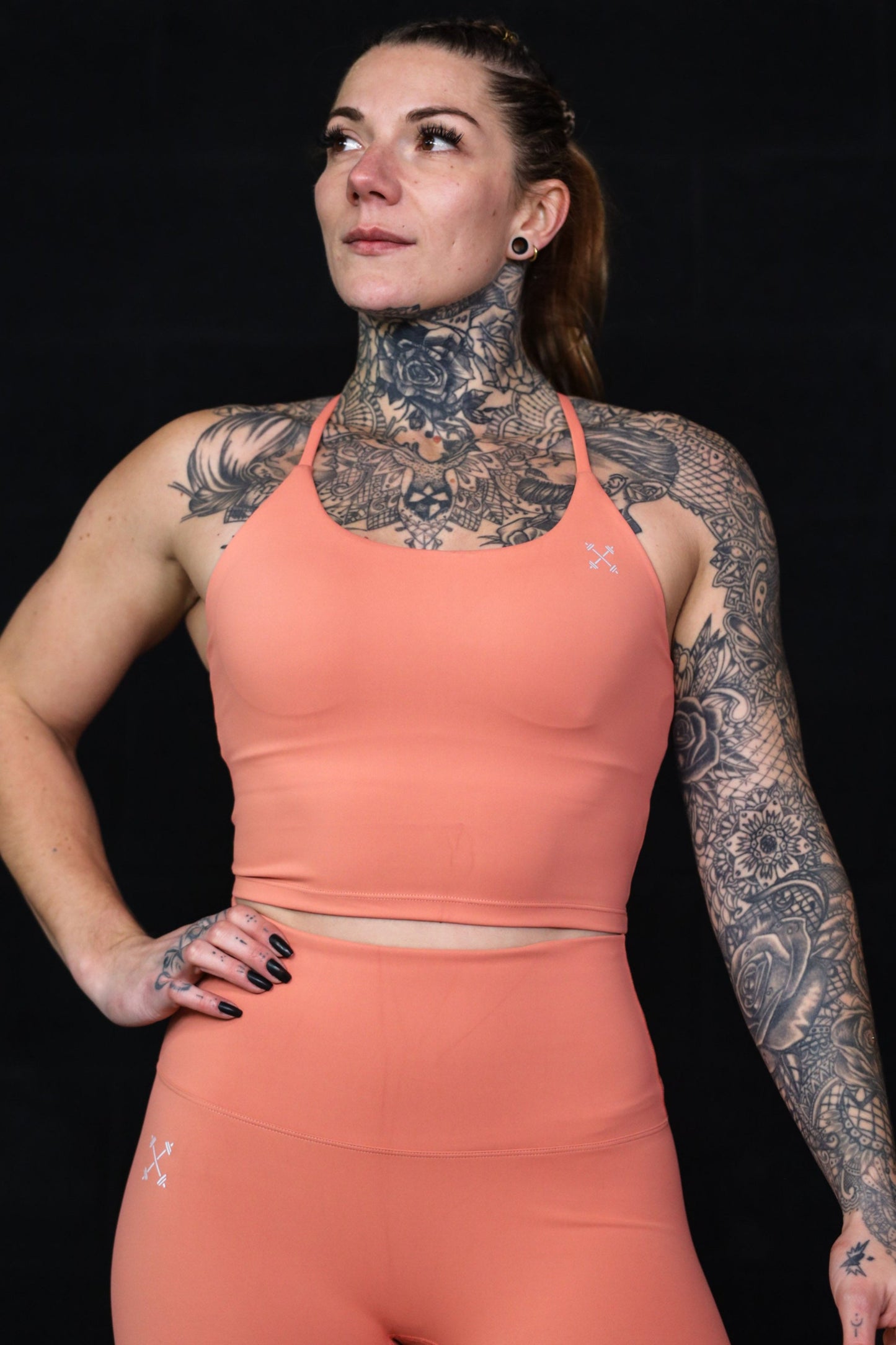 Woman Sport Bra Crossed Top