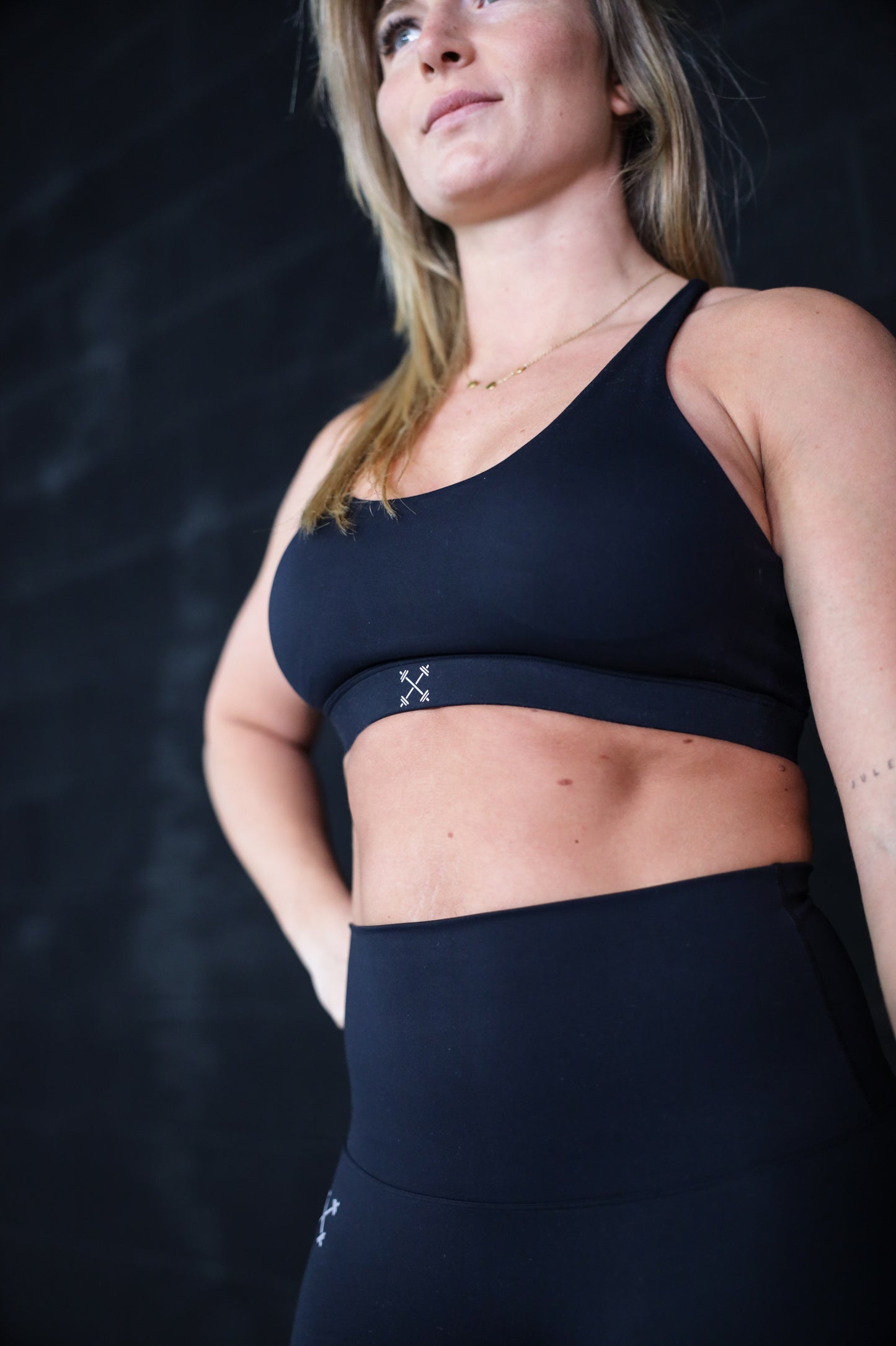 Woman Sport Bra Loop Strap