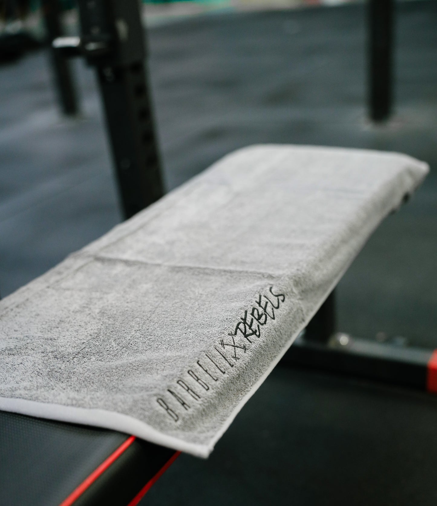 Gym Towel + Hanging Mangnet + Zipper Pocket