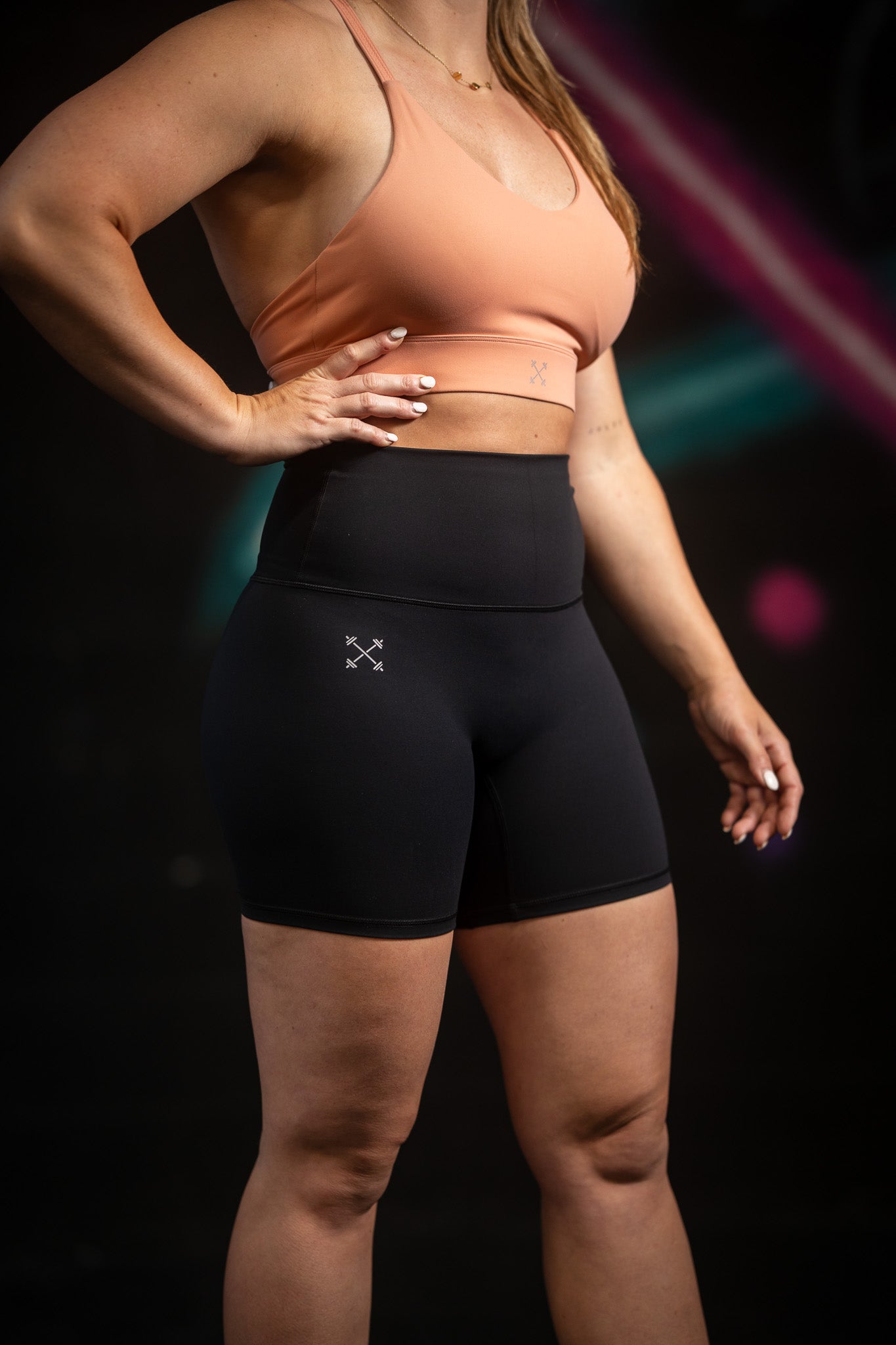 Woman Performance Long Shorts