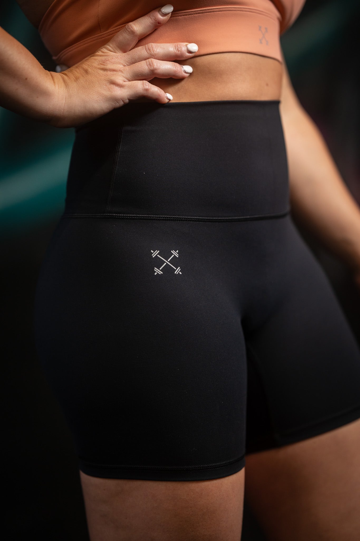 Woman Performance Long Shorts