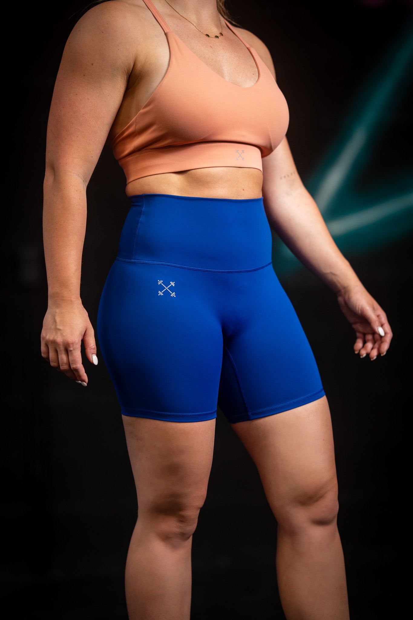 Woman Performance Long Shorts