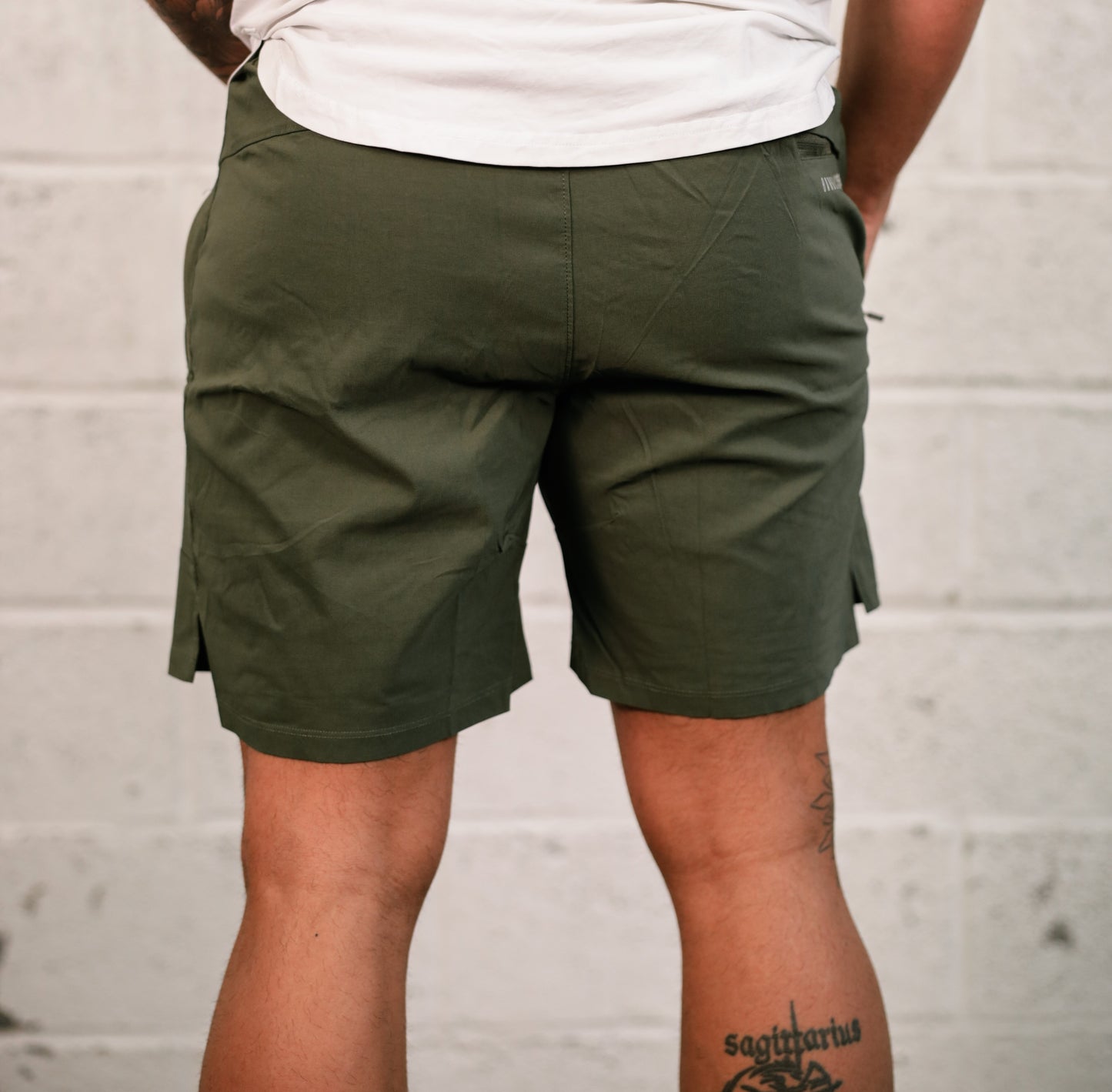Man Competition Shorts 6"