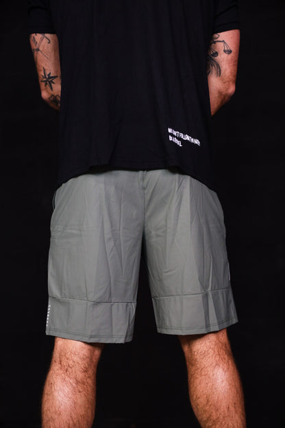 Man BigBoy Shorts 8"