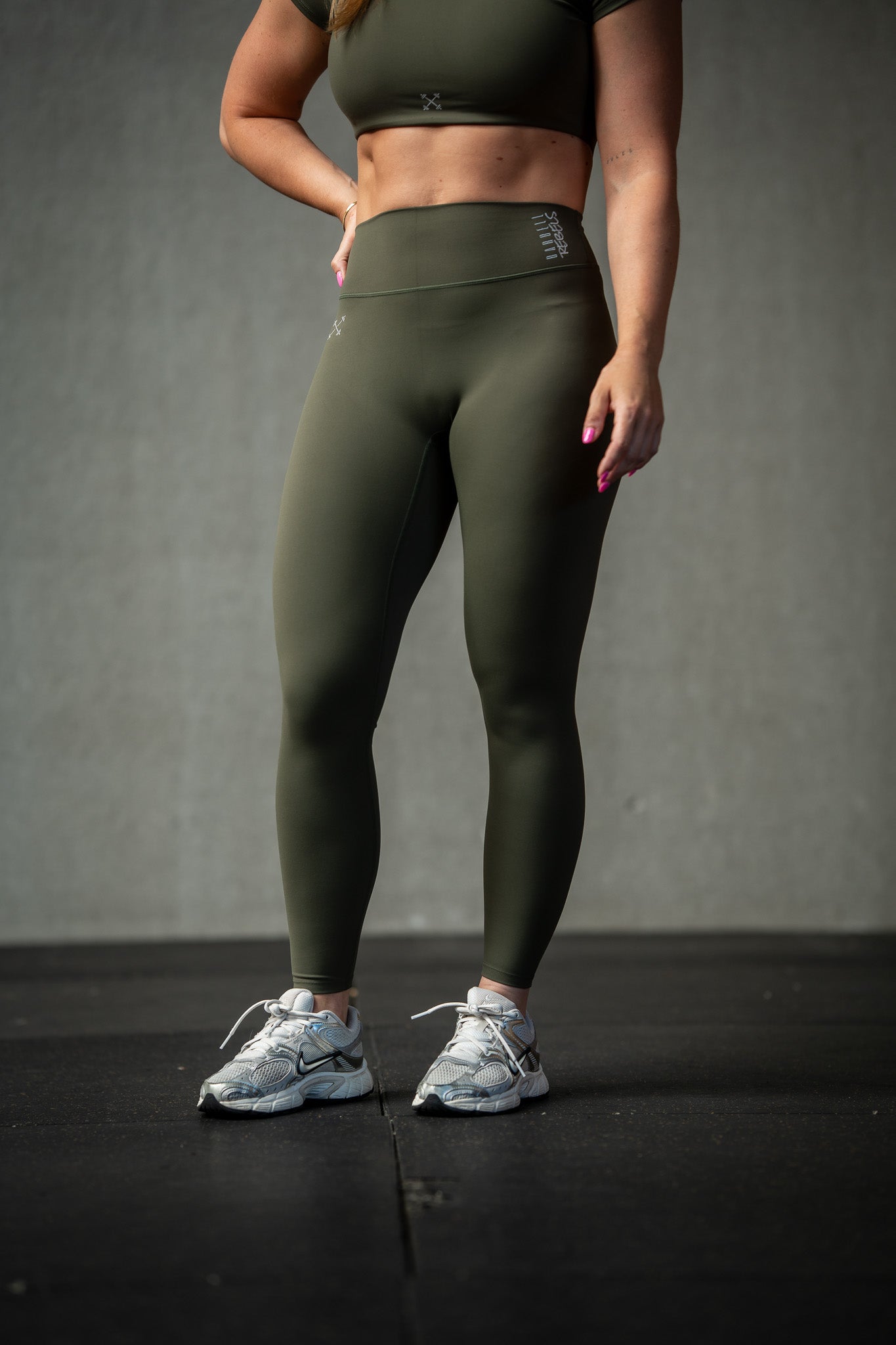 Woman Impact Leggings