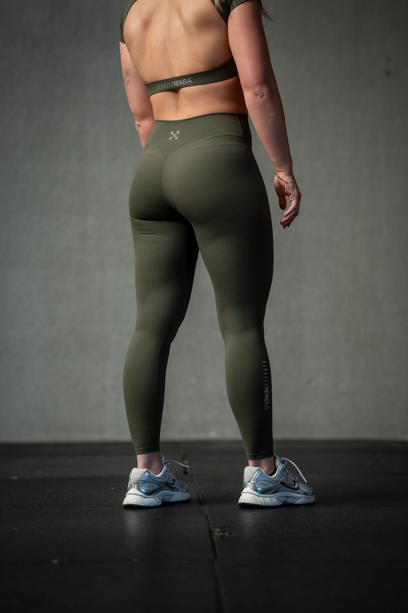 Woman Impact Leggings