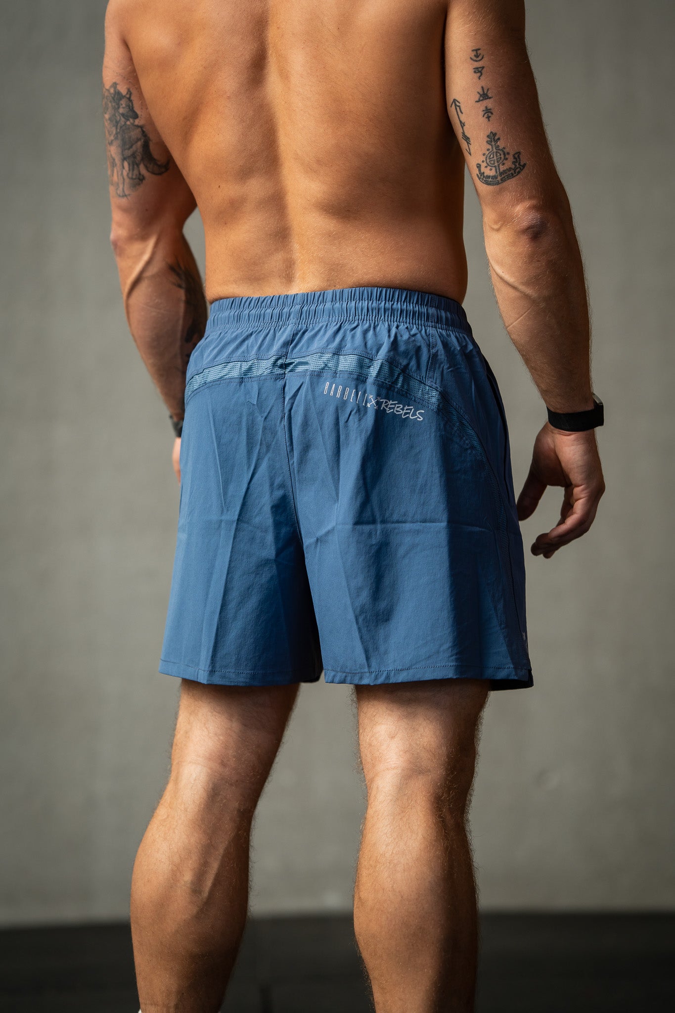 Man Hybrid Shorts 6"
