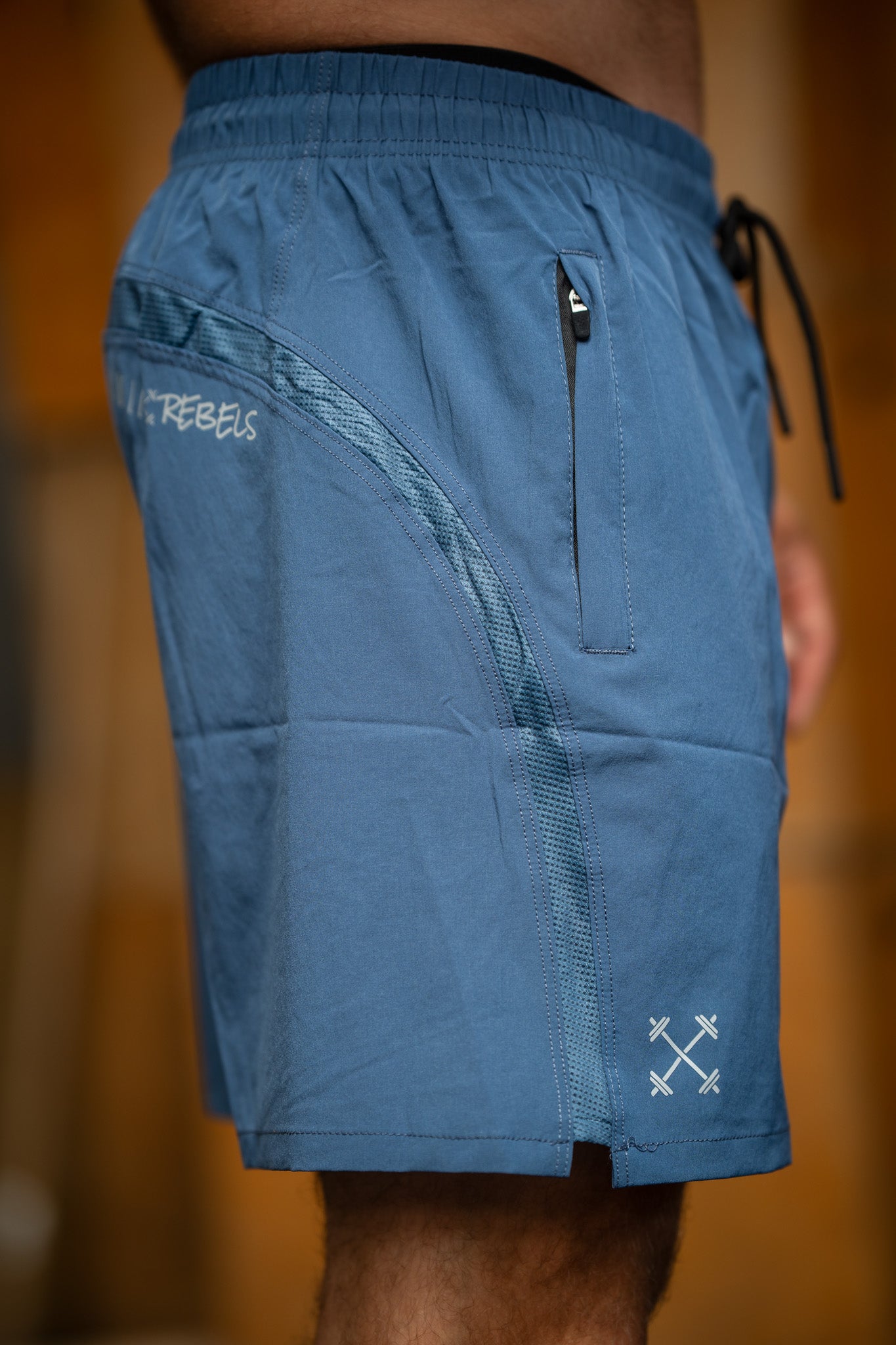 Man Hybrid Shorts 6"