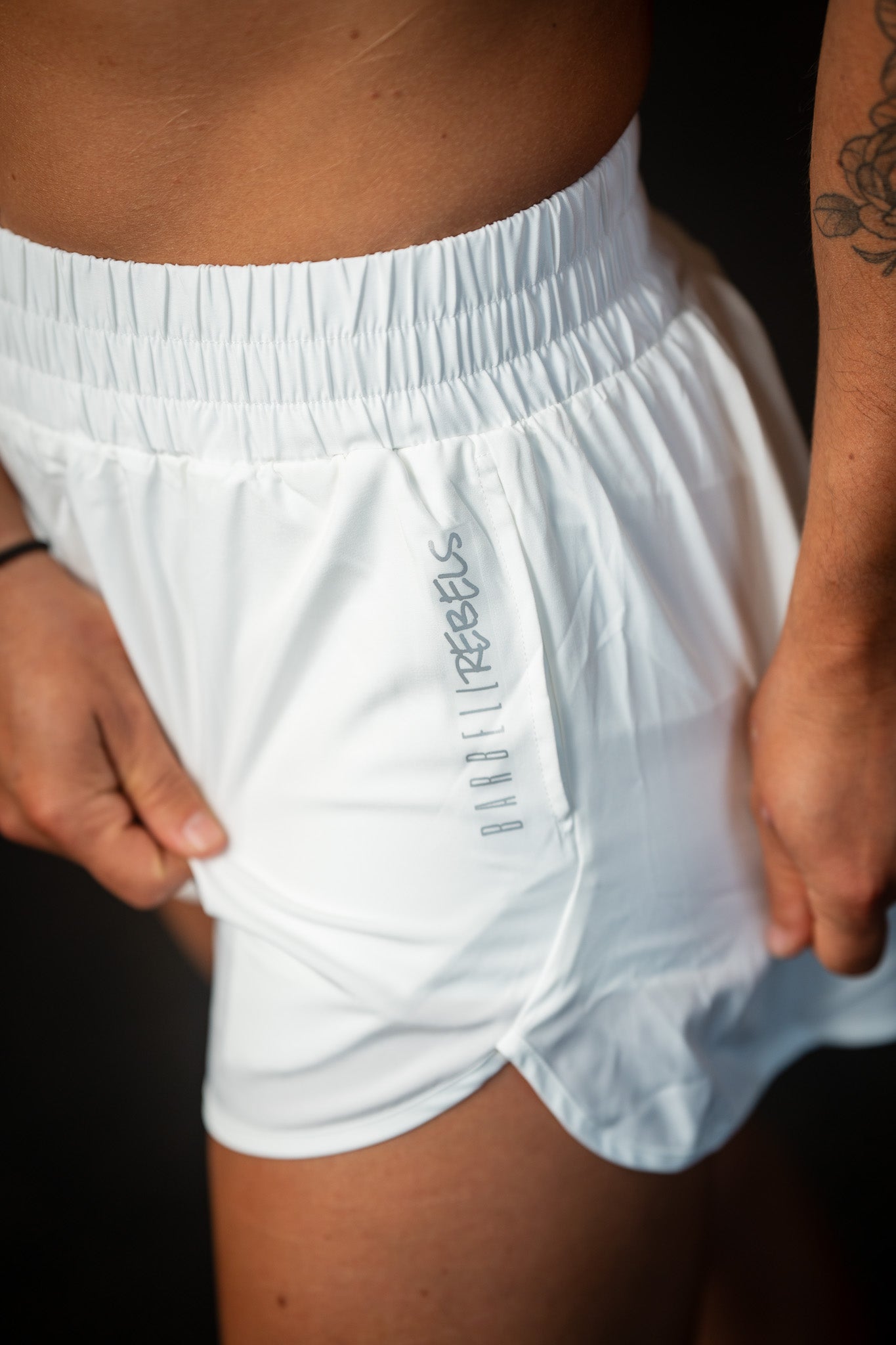 Woman Hybrid Shorts